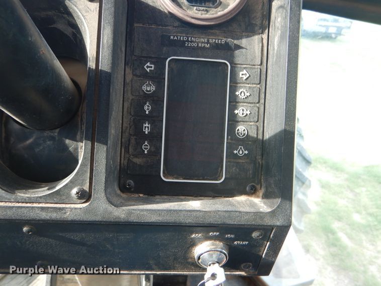 image for item GH9742 1985 White 2-155 Farm Boss MFWD tractor