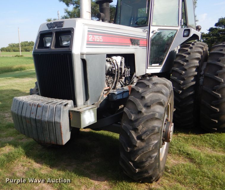 image for item GH9742 1985 White 2-155 Farm Boss MFWD tractor