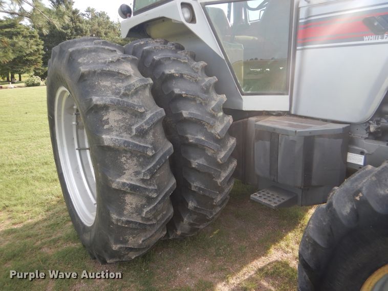 image for item GH9742 1985 White 2-155 Farm Boss MFWD tractor