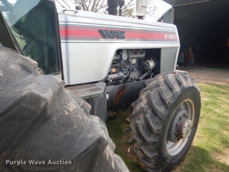 image for item GH9742 1985 White 2-155 Farm Boss MFWD tractor