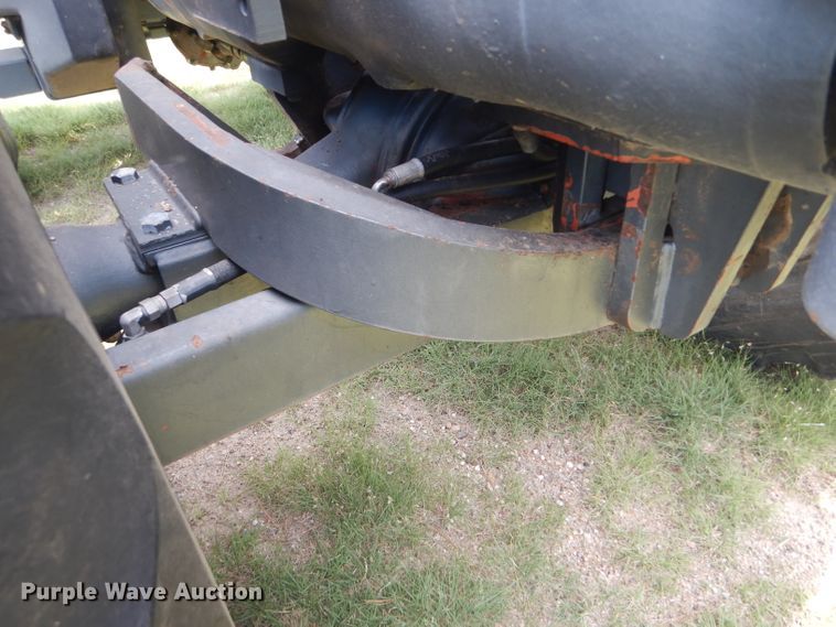 image for item GH9742 1985 White 2-155 Farm Boss MFWD tractor