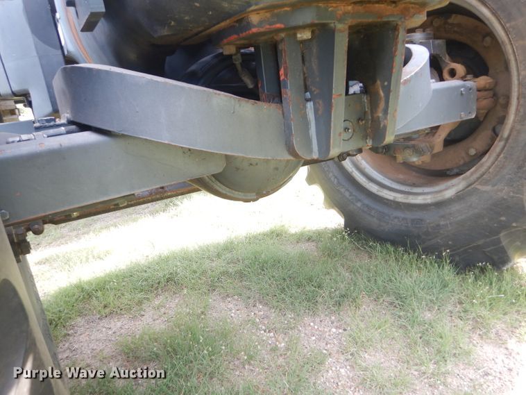 image for item GH9742 1985 White 2-155 Farm Boss MFWD tractor