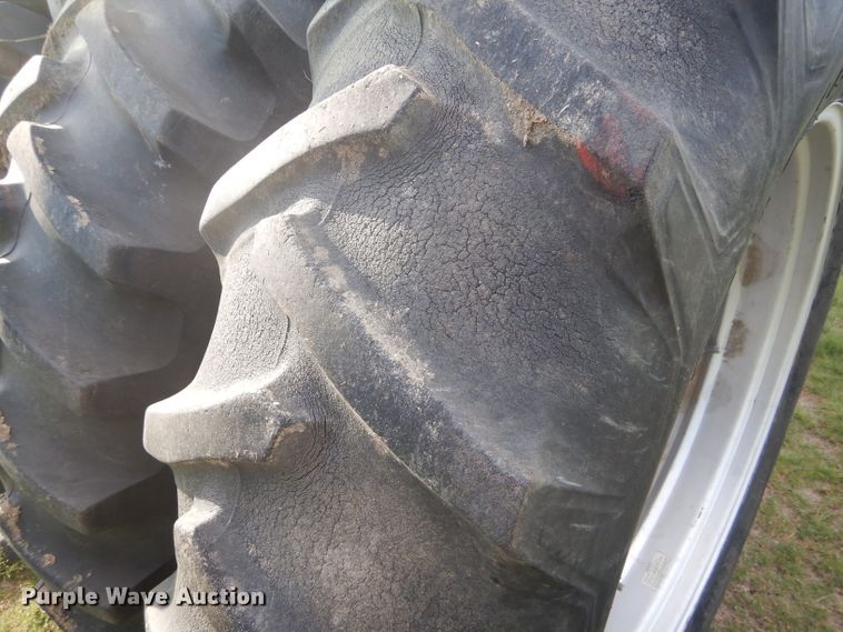 image for item GH9742 1985 White 2-155 Farm Boss MFWD tractor