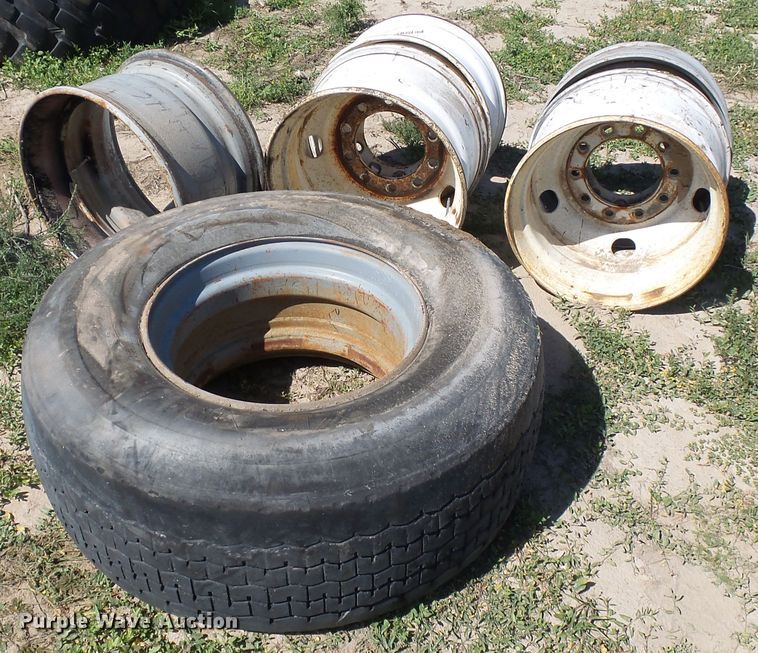 image for item DA3626 (6) super single truck wheels