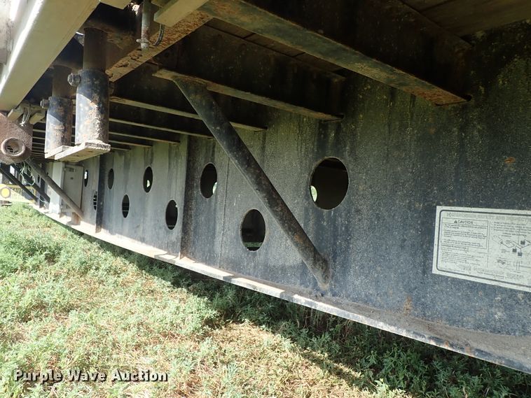 image for item DE5529 2006 Transcraft DTL-2100 drop deck equipment trailer