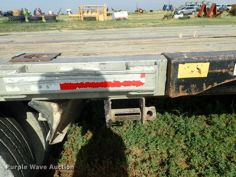 image for item DE5529 2006 Transcraft DTL-2100 drop deck equipment trailer