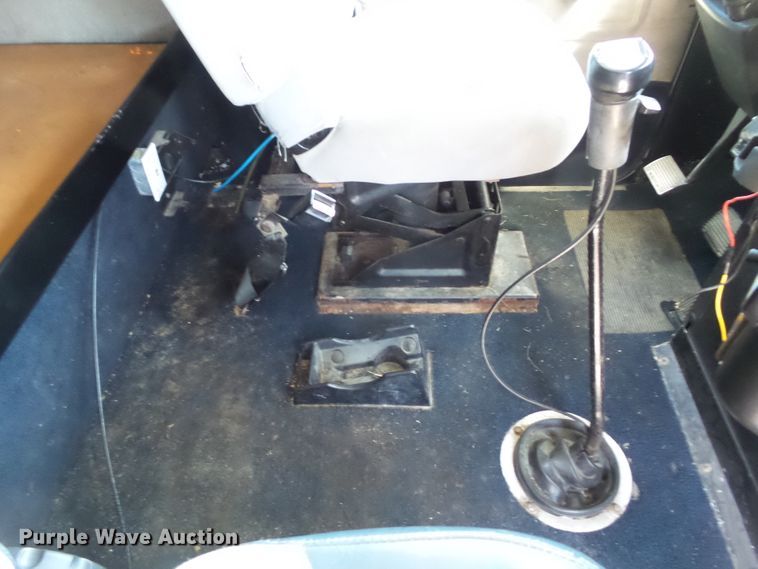 image for item DF0783 1992 Freightliner FLD112 semi truck