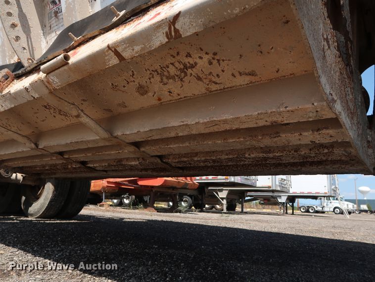 image for item DG4110 2002 Flowboy BD24 bottom dump trailer
