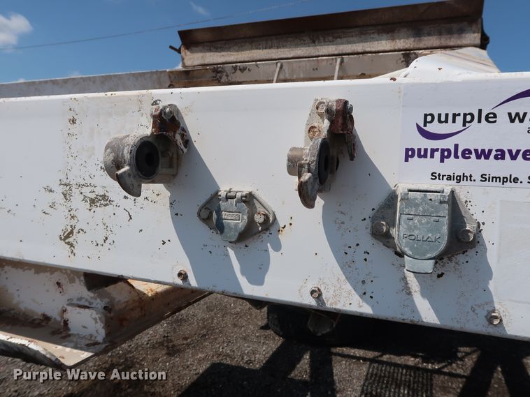 image for item DG4111 2002 Flowboy BD24 bottom dump trailer