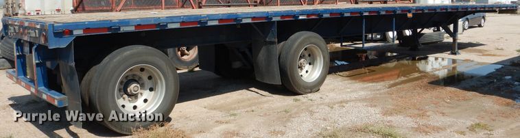 image for item DG5835 1995 Dorsey DGTS flatbed trailer