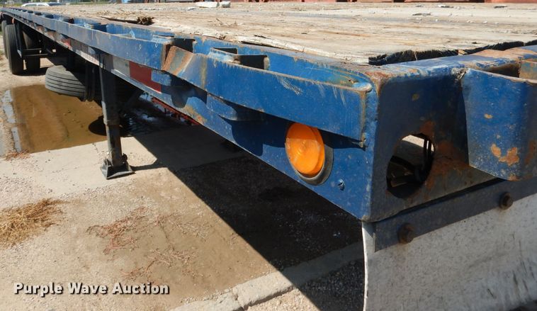 image for item DG5835 1995 Dorsey DGTS flatbed trailer