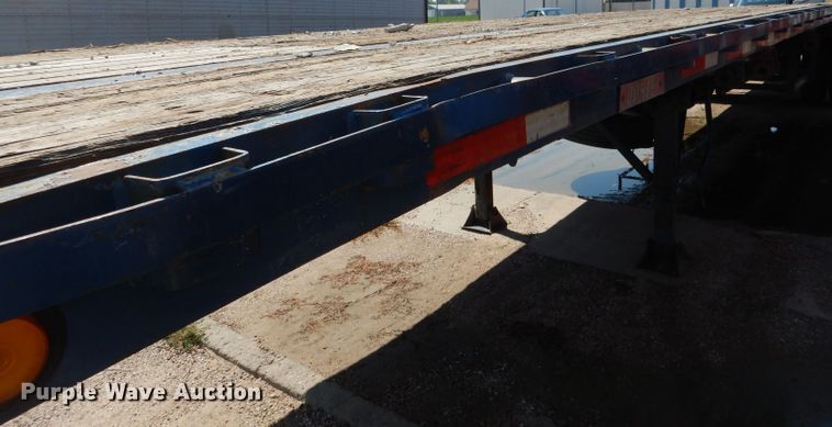 image for item DG5835 1995 Dorsey DGTS flatbed trailer
