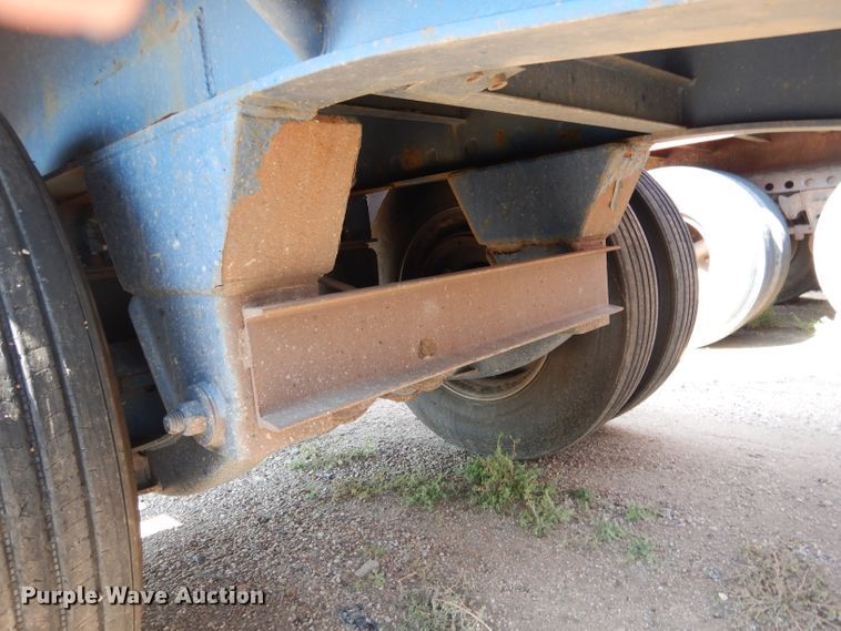 image for item DG5835 1995 Dorsey DGTS flatbed trailer