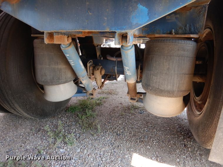 image for item DG5835 1995 Dorsey DGTS flatbed trailer