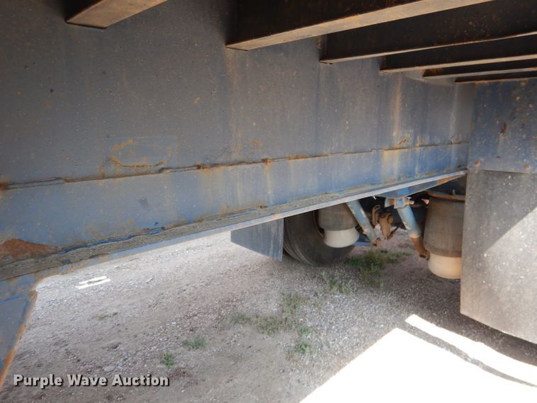 image for item DG5835 1995 Dorsey DGTS flatbed trailer