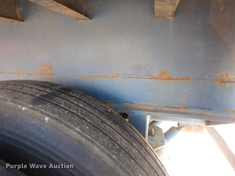 image for item DG5835 1995 Dorsey DGTS flatbed trailer