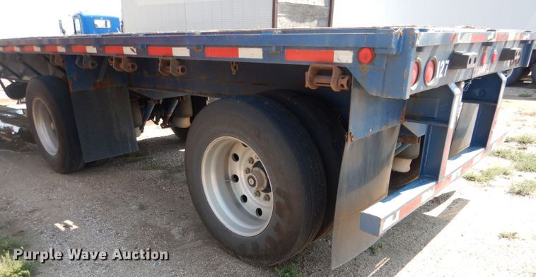 image for item DG5835 1995 Dorsey DGTS flatbed trailer