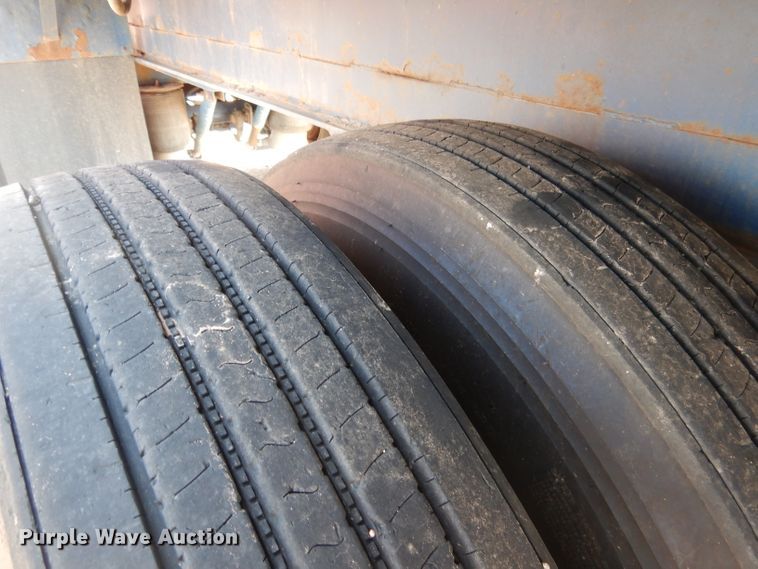 image for item DG5835 1995 Dorsey DGTS flatbed trailer