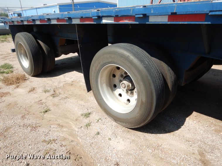 image for item DG5835 1995 Dorsey DGTS flatbed trailer