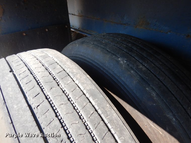 image for item DG5835 1995 Dorsey DGTS flatbed trailer