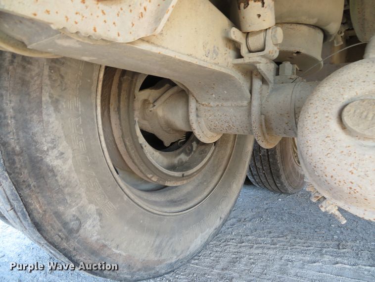 image for item DH1559 2001 Wilson DWH-400W walking floor trailer