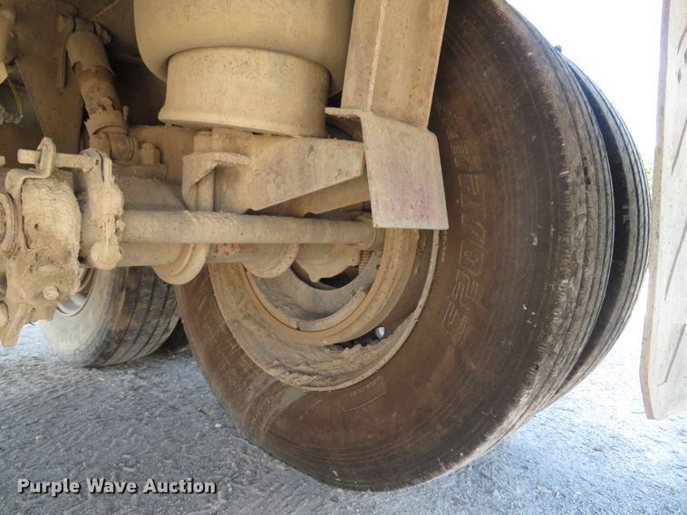 image for item DH1559 2001 Wilson DWH-400W walking floor trailer