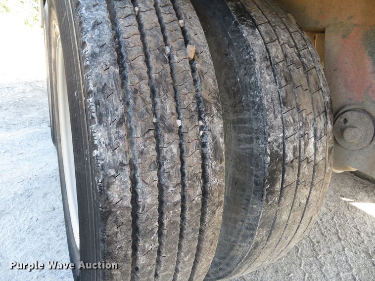 image for item DH1559 2001 Wilson DWH-400W walking floor trailer