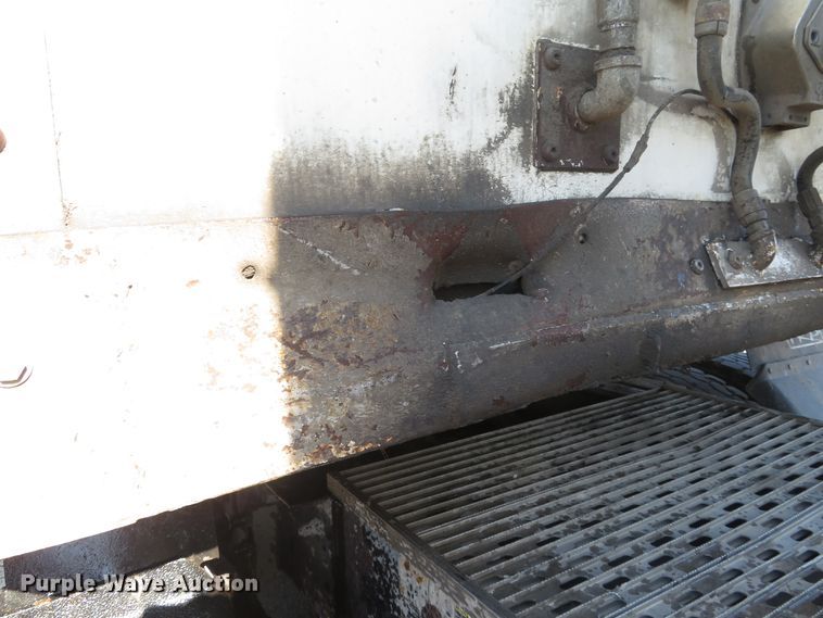 image for item DH1560 1988 Wilkens walking floor trailer