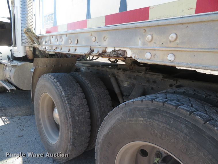 image for item DH1560 1988 Wilkens walking floor trailer