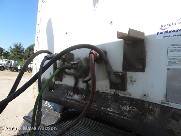 image for item DH1560 1988 Wilkens walking floor trailer