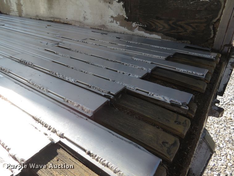 image for item DH1560 1988 Wilkens walking floor trailer