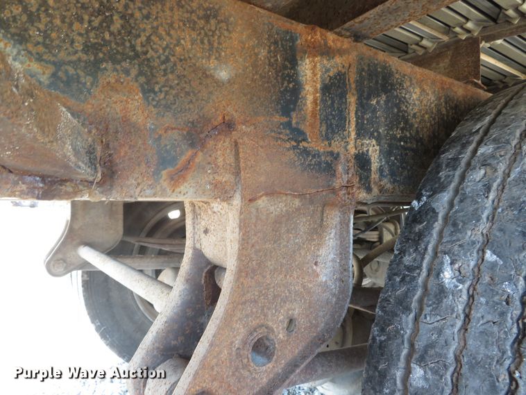 image for item DH1560 1988 Wilkens walking floor trailer