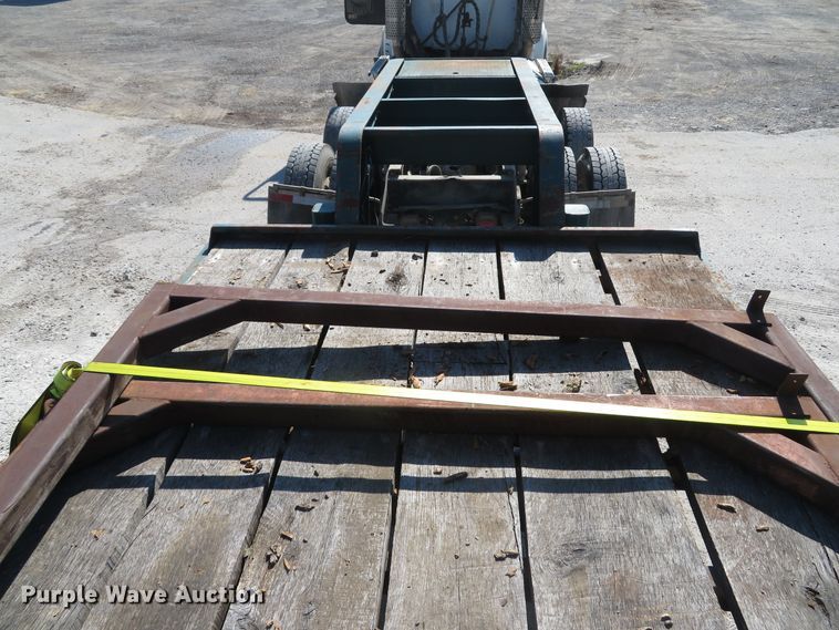 image for item DH1561 2000 Trail King TK40 equipment trailer