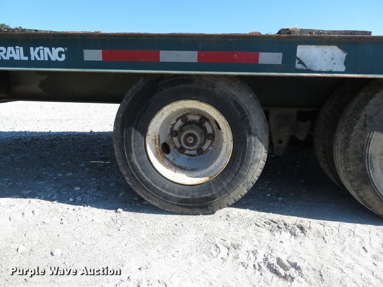 image for item DH1561 2000 Trail King TK40 equipment trailer