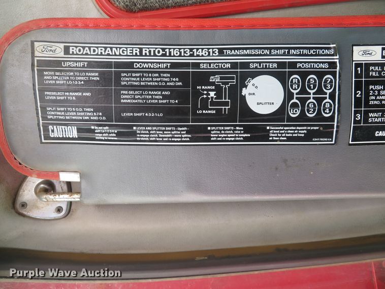 image for item DH1563 1983 Ford LTL9000 semi truck