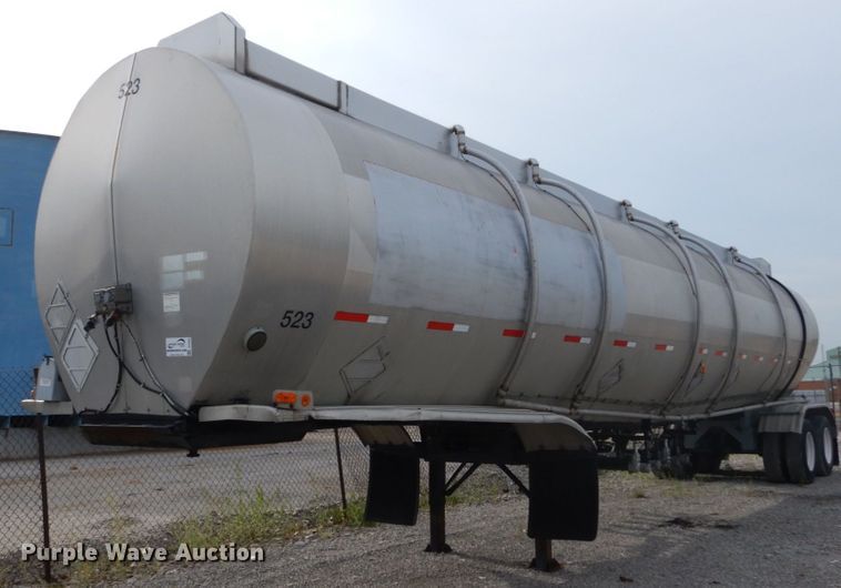 image for item DH2042 1987 Polar Tank Trailers Inc tank trailer