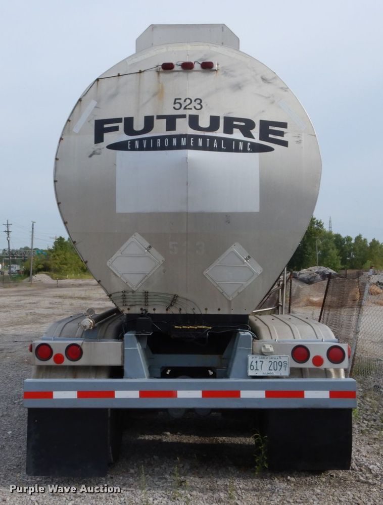 image for item DH2042 1987 Polar Tank Trailers Inc tank trailer