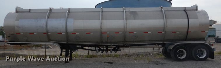 image for item DH2042 1987 Polar Tank Trailers Inc tank trailer