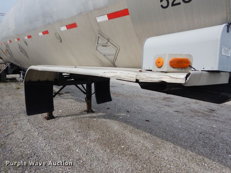 image for item DH2042 1987 Polar Tank Trailers Inc tank trailer