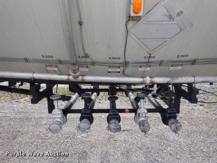 image for item DH2042 1987 Polar Tank Trailers Inc tank trailer