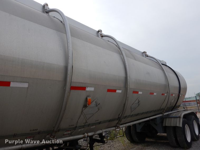 image for item DH2042 1987 Polar Tank Trailers Inc tank trailer