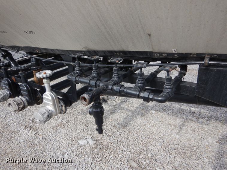 image for item DH2042 1987 Polar Tank Trailers Inc tank trailer