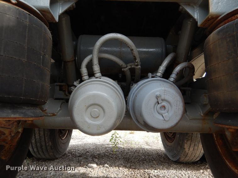 image for item DH2042 1987 Polar Tank Trailers Inc tank trailer