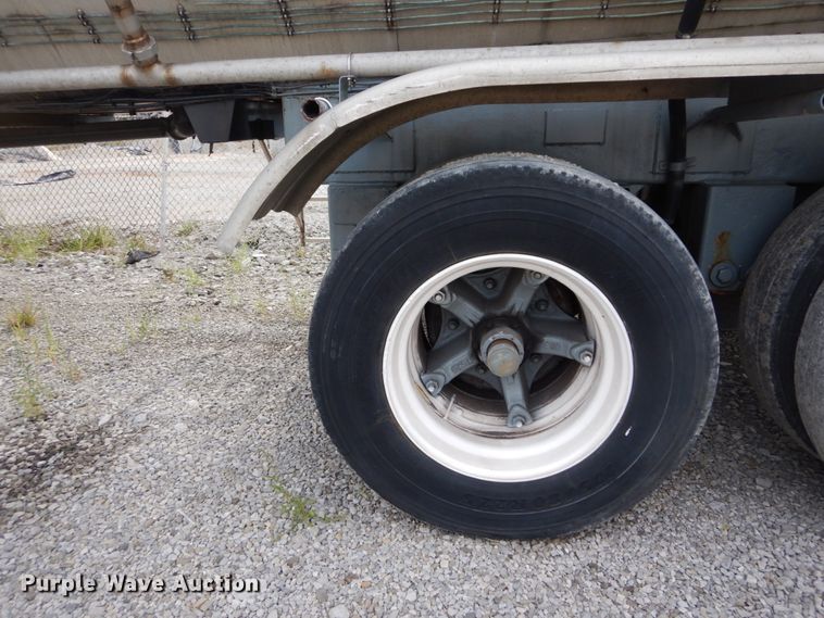 image for item DH2042 1987 Polar Tank Trailers Inc tank trailer