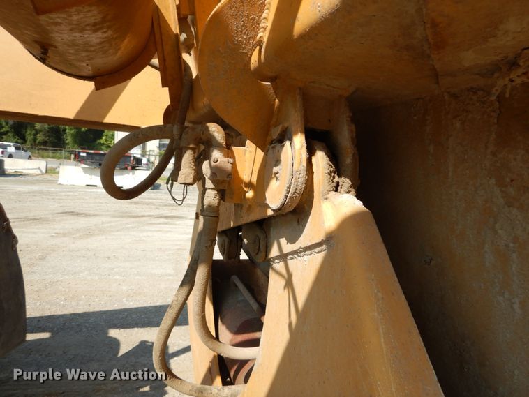 image for item DH2059 1982 Load King 2030-10 bottom dump trailer