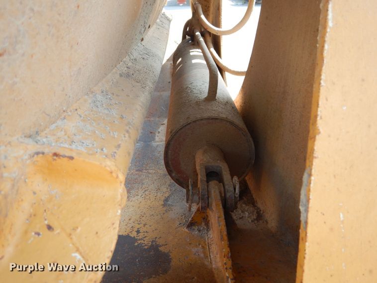 image for item DH2059 1982 Load King 2030-10 bottom dump trailer