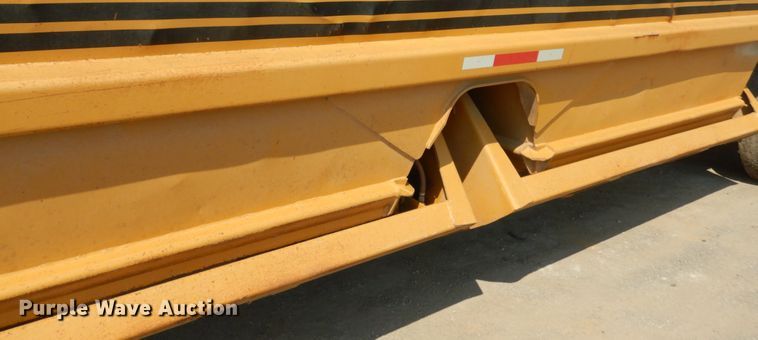 image for item DH2059 1982 Load King 2030-10 bottom dump trailer