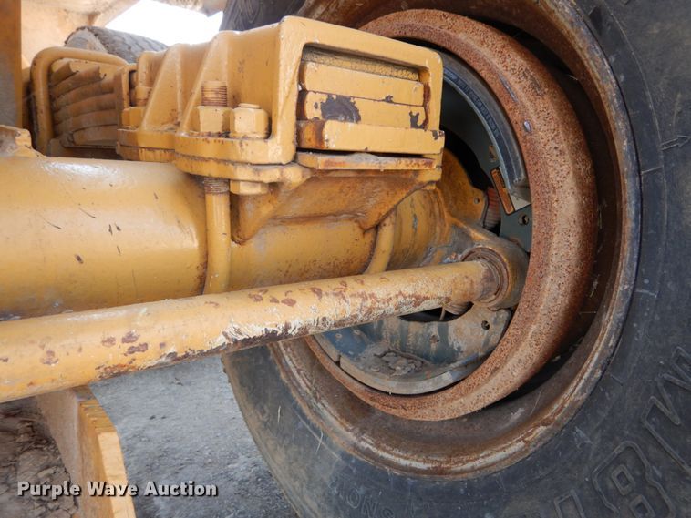 image for item DH2059 1982 Load King 2030-10 bottom dump trailer