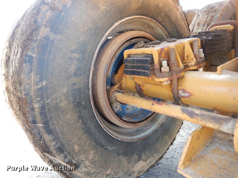 image for item DH2059 1982 Load King 2030-10 bottom dump trailer