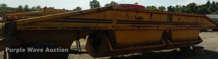 image for item DH2060 1979 Load King 2030 bottom dump trailer